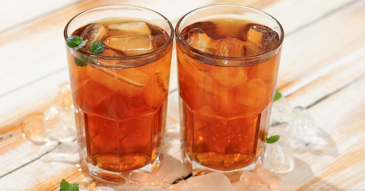 sugary drinks to avoid for diabetes - sweetened iced tea